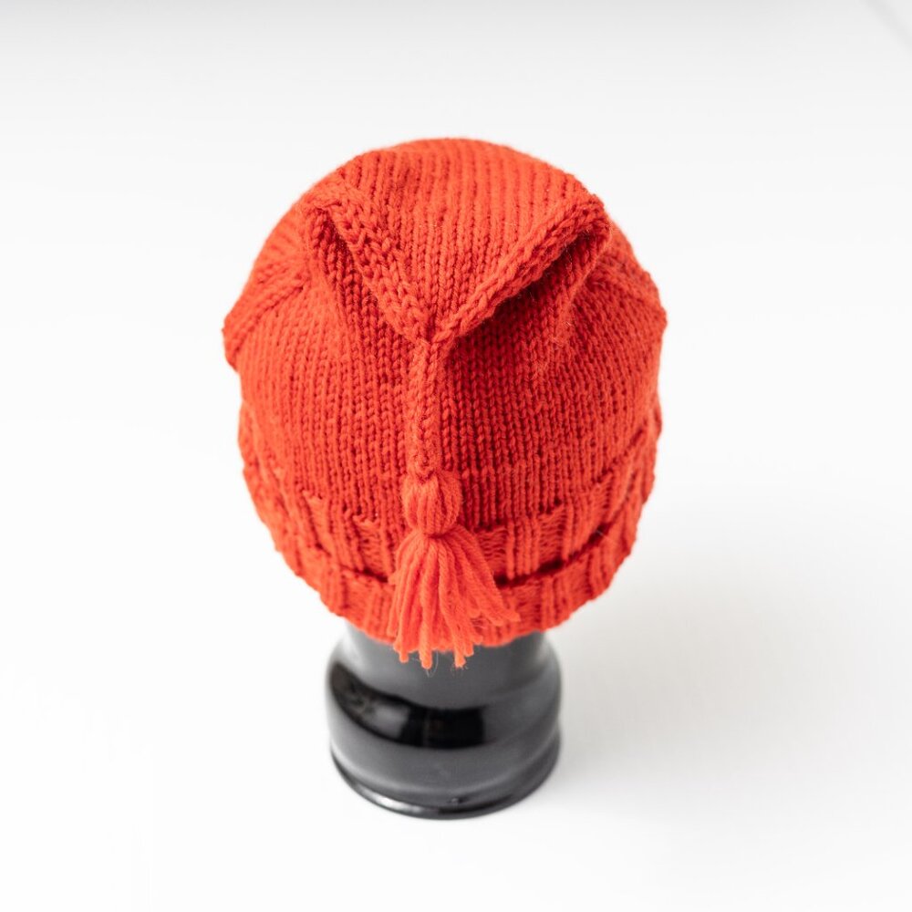 Hand Knit Traditional Norwegian Nisselue Pointed Red Resistance Hat - Picture 4 of 5